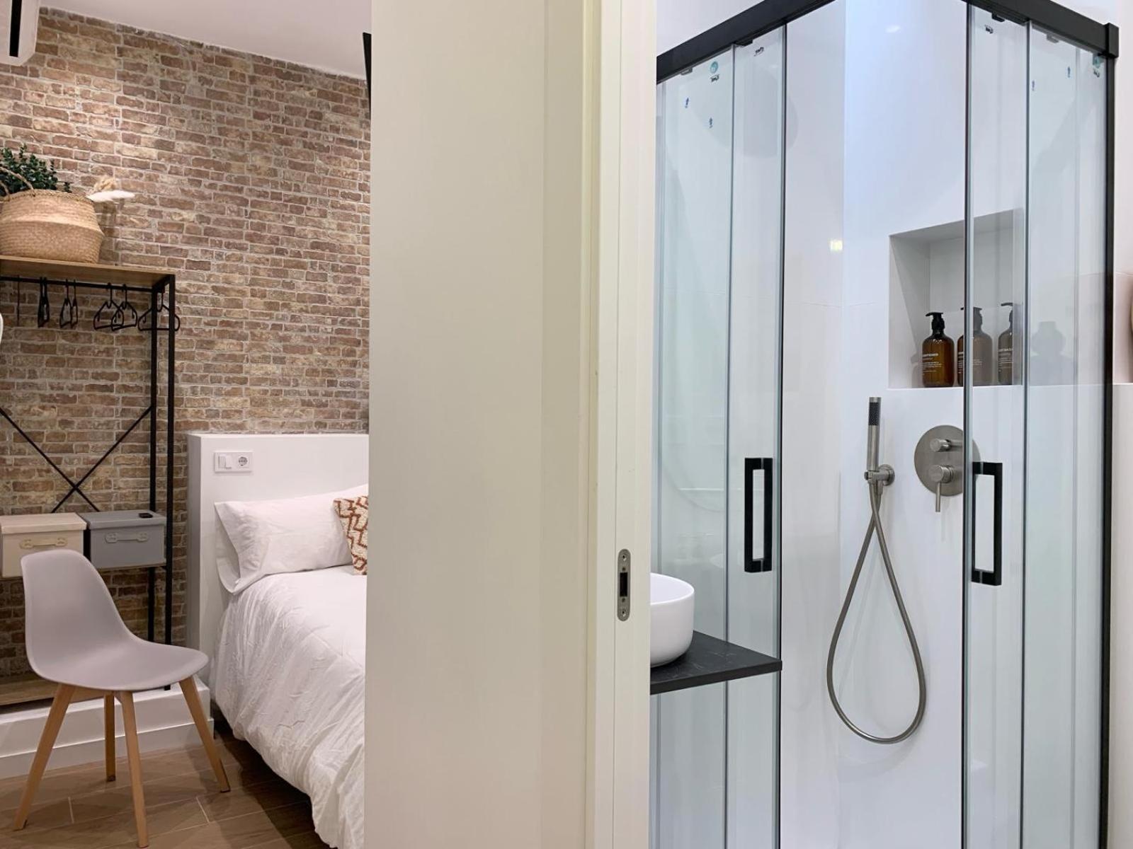 Valencia Beach Rooms Экстерьер фото