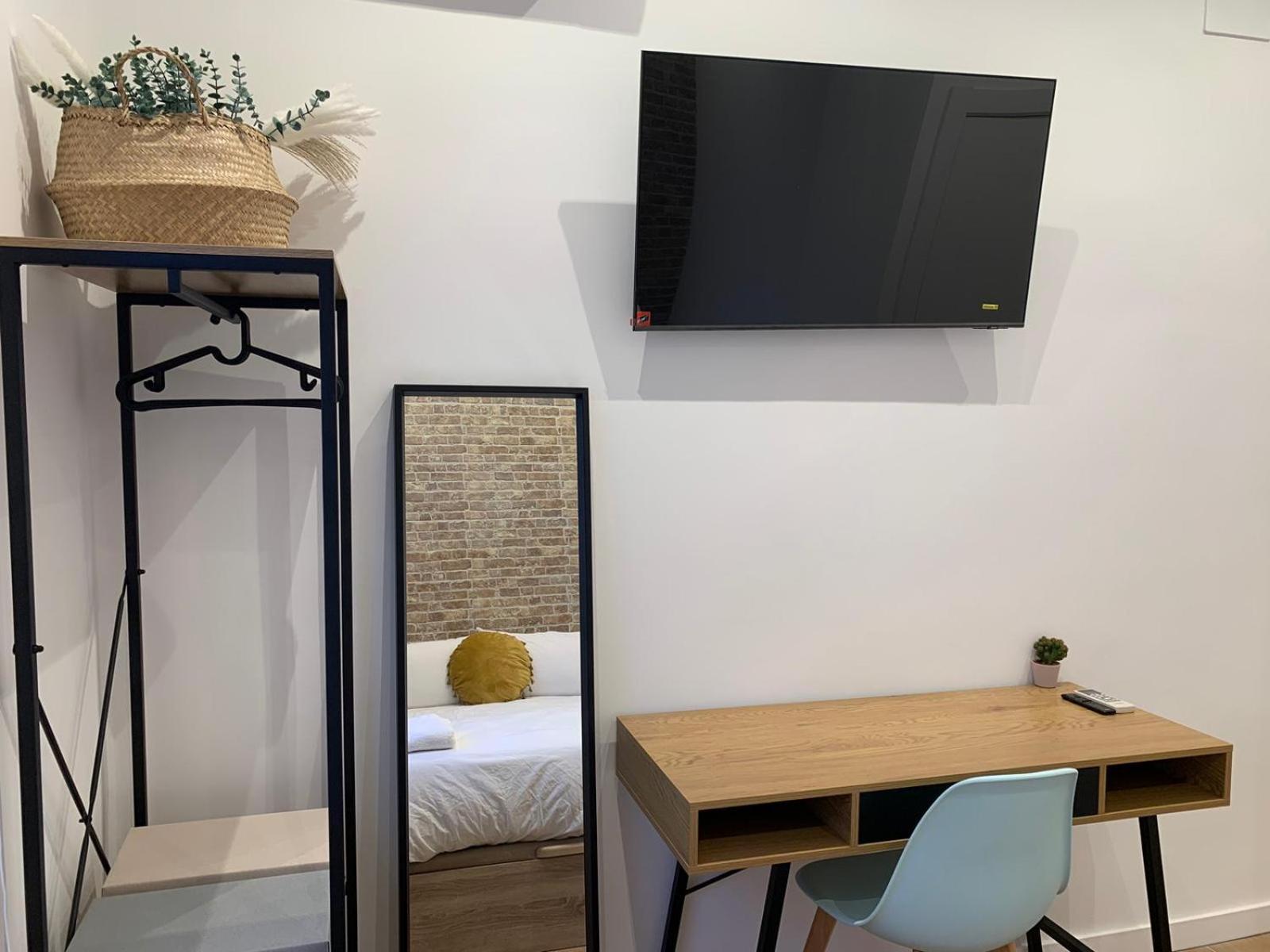Valencia Beach Rooms Экстерьер фото
